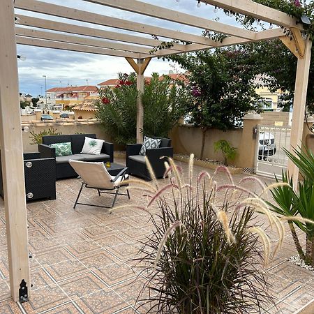 Villa Del Mar Оріуела Екстер'єр фото